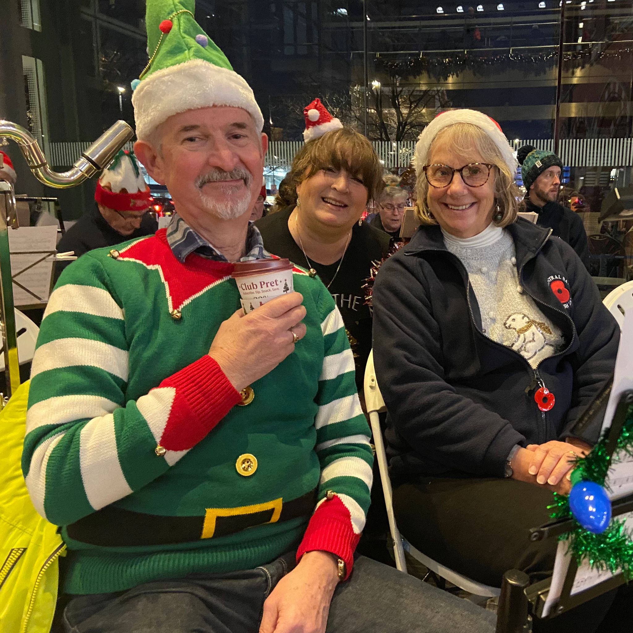 Clarinetist in Christmas costume